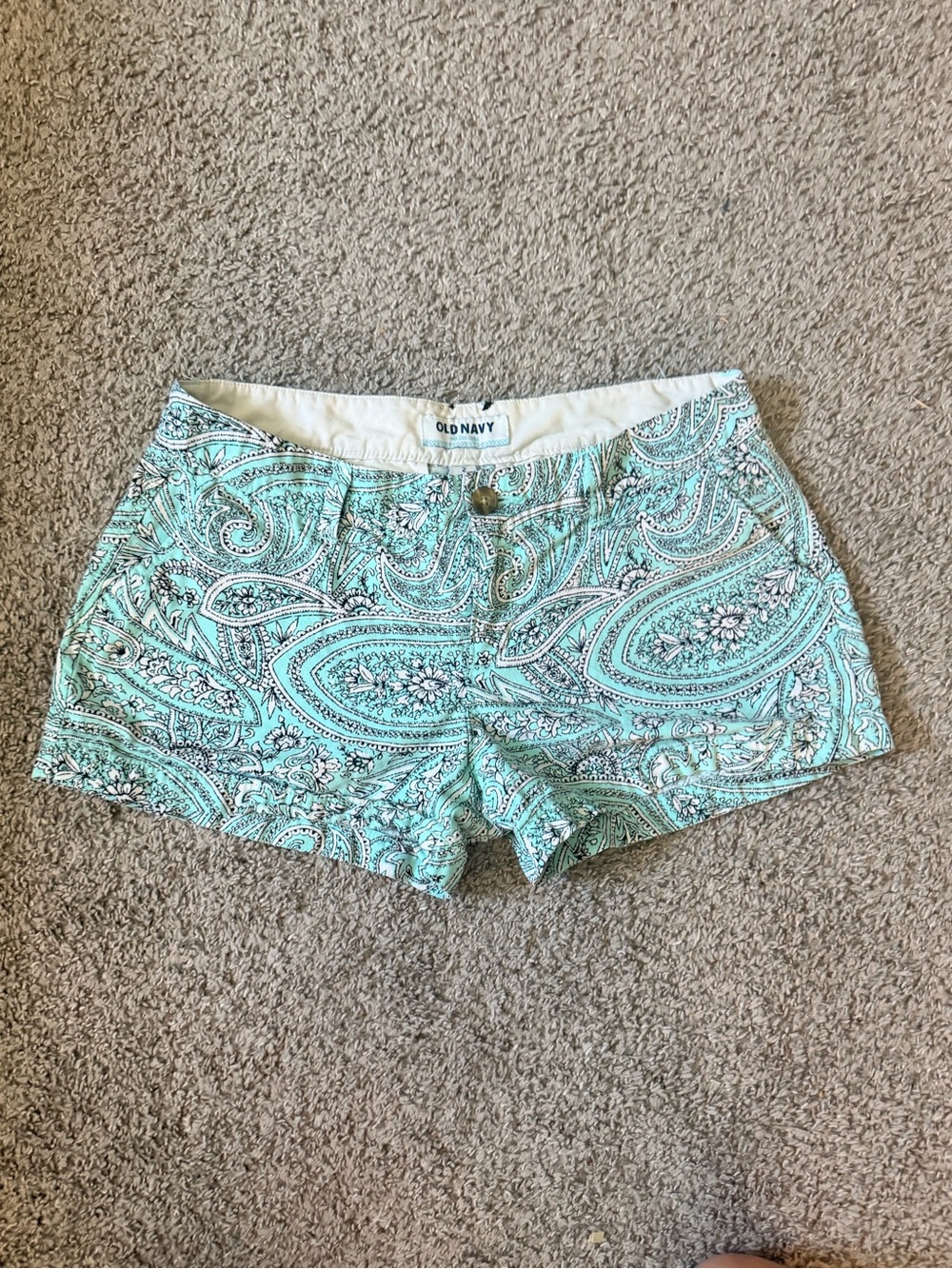 Old Navy Mint Paisley Women’s Cotton Blend Shorts